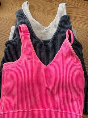 Zenana Outfitters Neon Pink and Charcoal Ribbed V-Neck Crop Tank